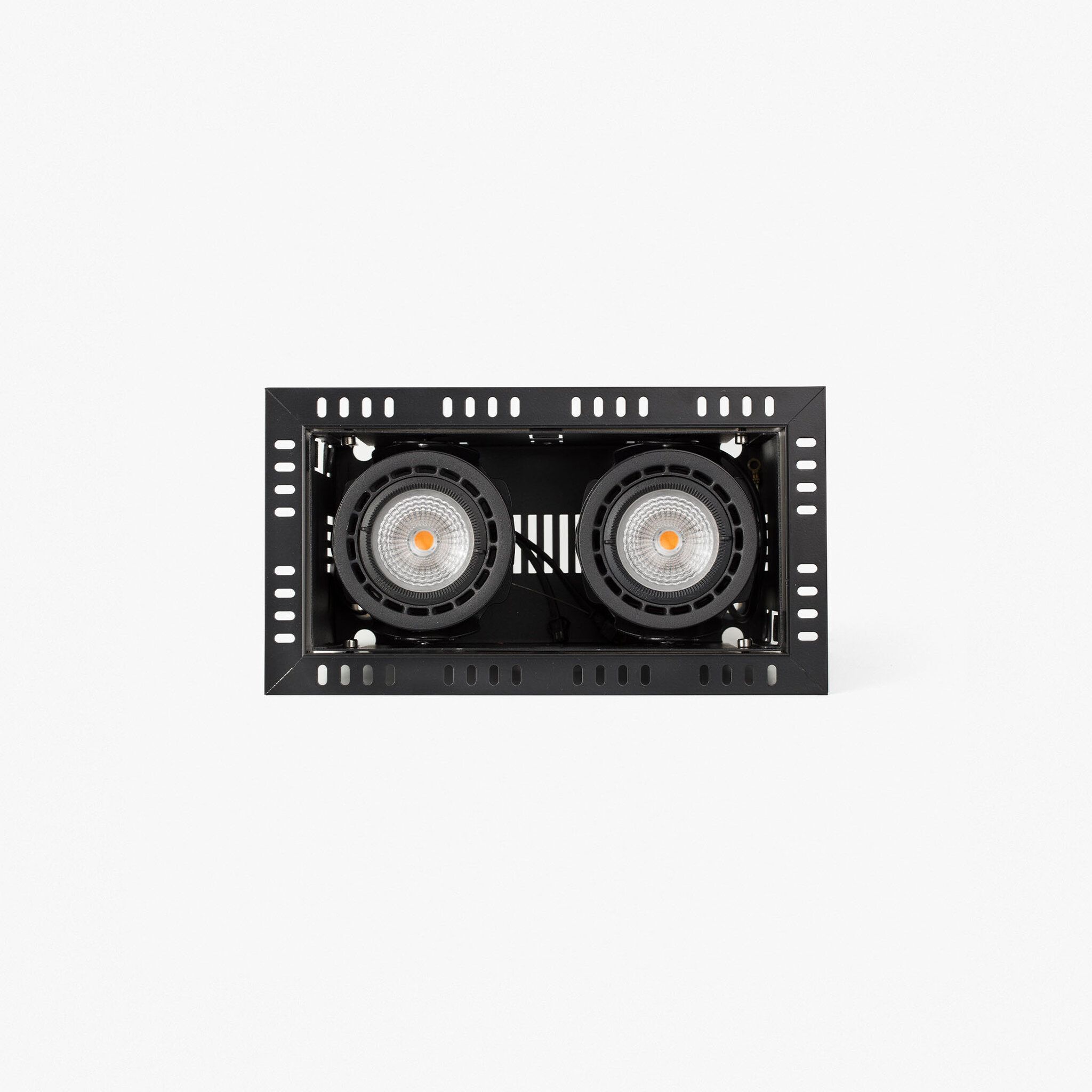 NANO COLIN-2 empotrable negro sin marco 14-26W 3000K 20°