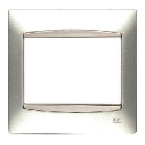 Marco de 4 elementos horizontal embellecedor integrado. sin bastidor color plata luna